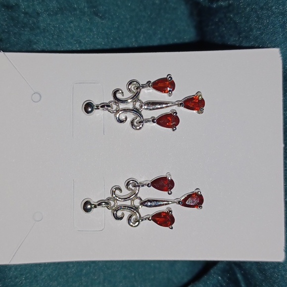 Unbranded Jewelry - Garnet Chandelier Earrings